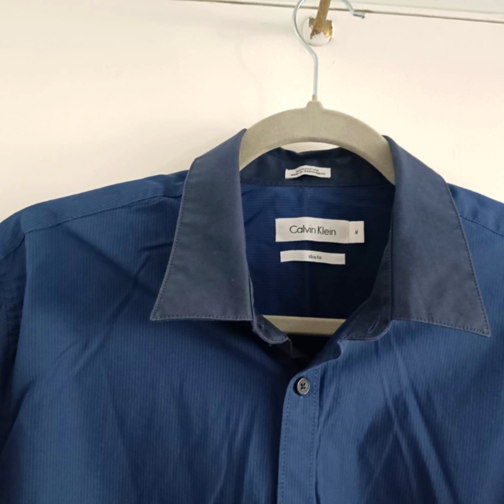 Shirt Calvin Klein  Size M